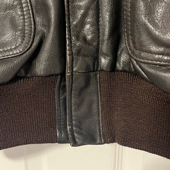 Vintage LL Bean men’s leathered bomber jacket A1 Military G2 flight Size 44 EUC - Picture 2 of 16